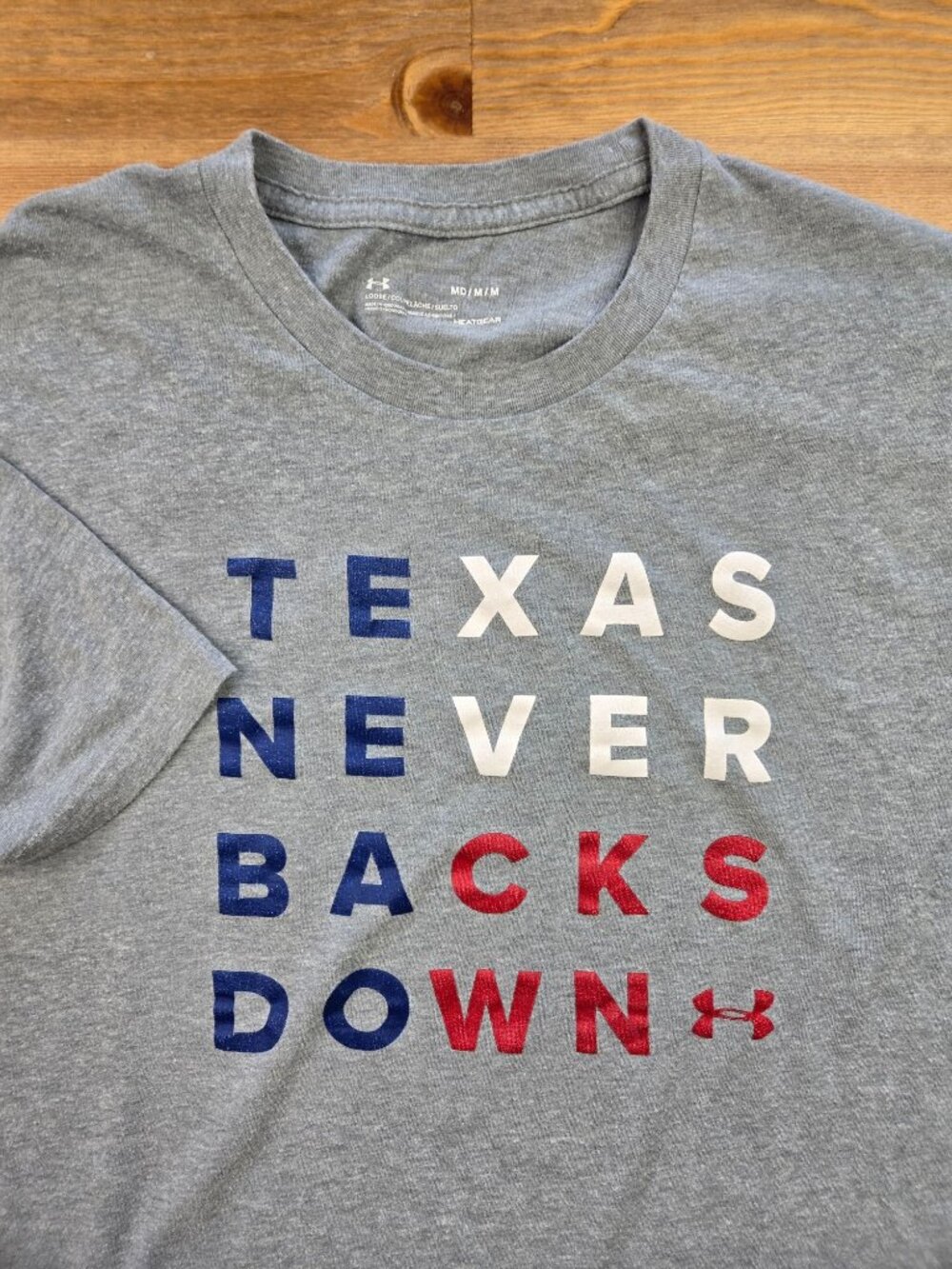 Under Armour Mens 'Texas Never Backs Down' T-Shirt Medium